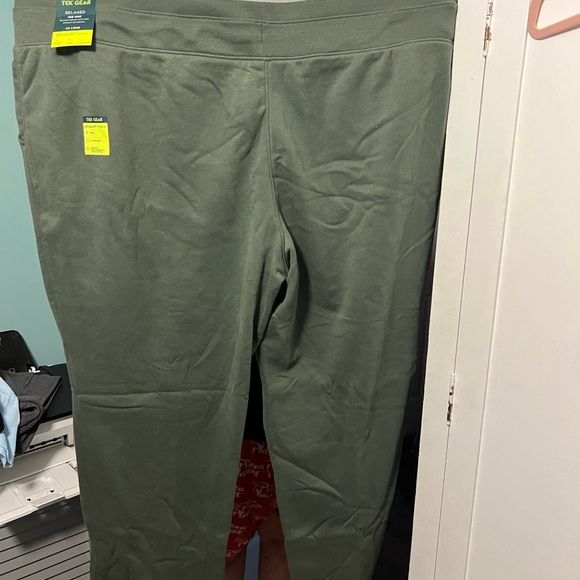 Tek Gear sweats NWT 4x long - Picture 2 of 4